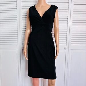 ABS Allen Schwartz Sleeveless V-Neck Dress in Black Size 6